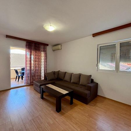 Apartmani Jovan Будва Экстерьер фото