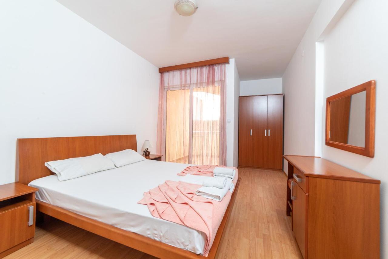 Apartmani Jovan Будва Экстерьер фото