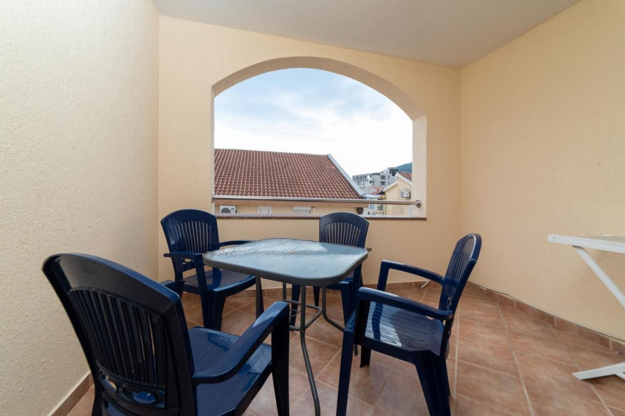 Apartmani Jovan Будва Экстерьер фото