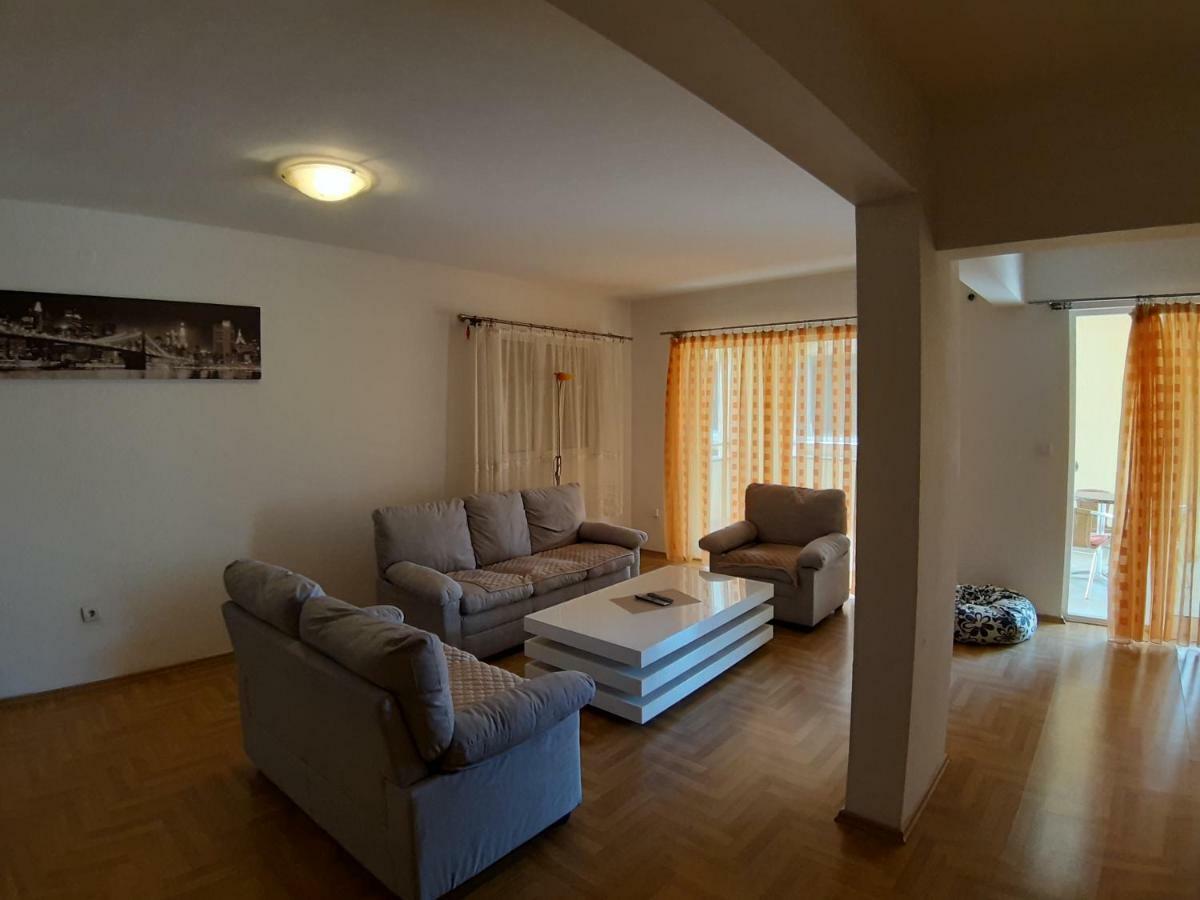 Apartmani Jovan Будва Экстерьер фото